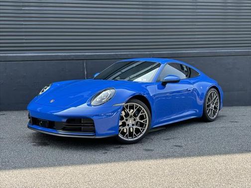 2025 Porsche 911 Carrera