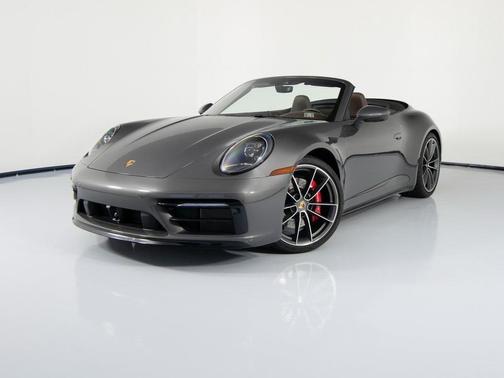 2023 Porsche 911 Carrera 4S Cabriolet