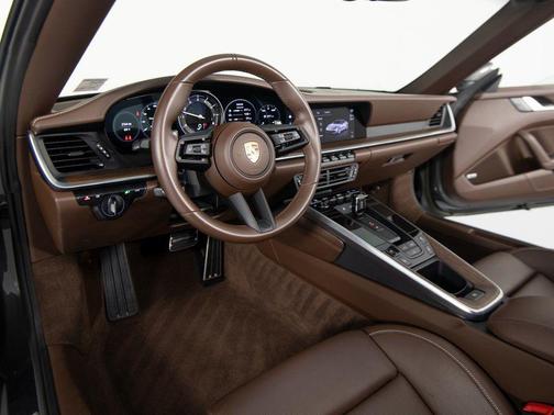 2023 Porsche 911 Carrera 4S Cabriolet