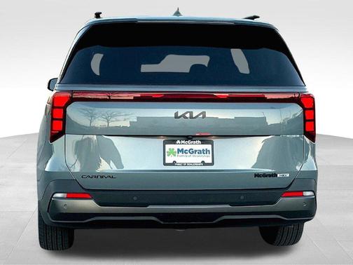 Iceberg Green 2027 Kia Carnival Hybrid EX