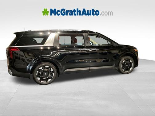 Aurora Black Pearl 2026 Kia Carnival EX
