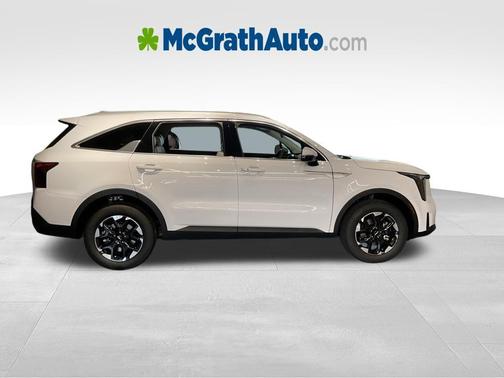Glacial White Pearl 2026 Kia Sorento S