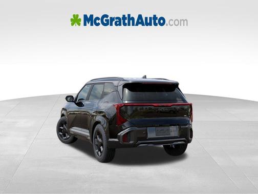 Aurora Black Pearl 2027 Kia Seltos X-Line S