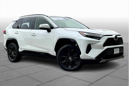 2022 Toyota RAV4 Hybrid SE