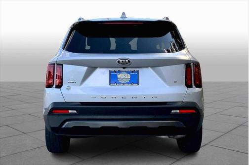 2021 Kia Sorento S