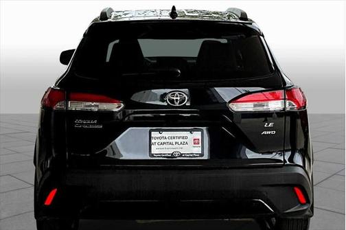 2023 Toyota Corolla Cross LE