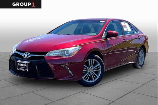 Ruby Flare Pearl 2017 Toyota Camry SE