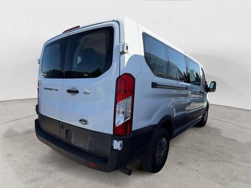 Oxford White 2023 Ford Transit-350 XLT