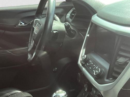 Summit White 2019 GMC Acadia SLT-1