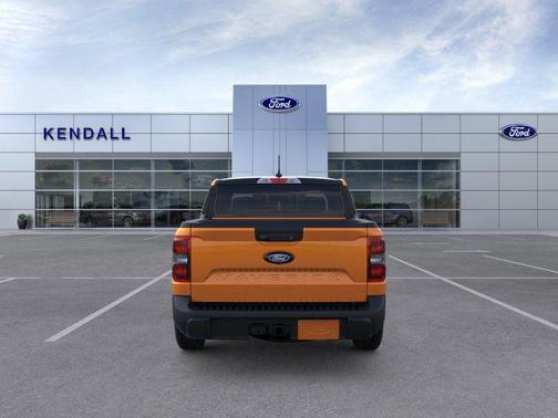 Oran Fury Met T 2026 Ford Maverick Lariat