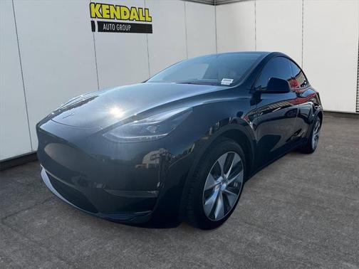 2023 Tesla Model Y Long Range Dual Motor All-Wheel Drive