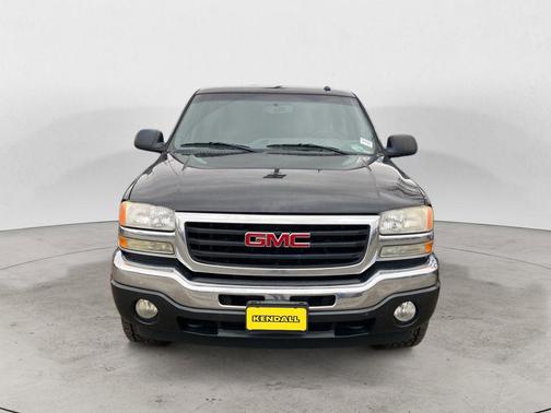 2005 GMC Sierra 1500 SLT Crew Cab