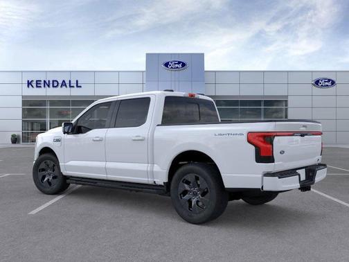 2025 Ford F-150 Lightning LARIAT
