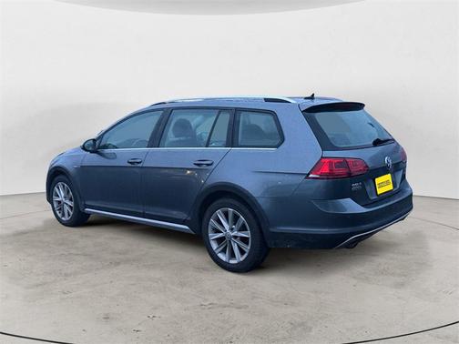 2017 Volkswagen Golf Alltrack 4Motion