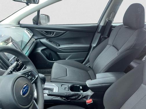 Ice Silver Metallic 2022 Subaru Impreza Base