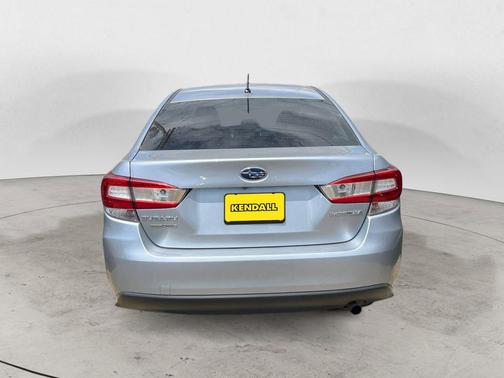 Ice Silver Metallic 2022 Subaru Impreza Base