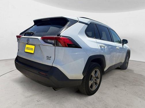 White 2022 Toyota RAV4 XLE