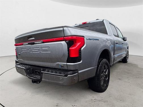 2023 Ford F-150 Lightning LARIAT