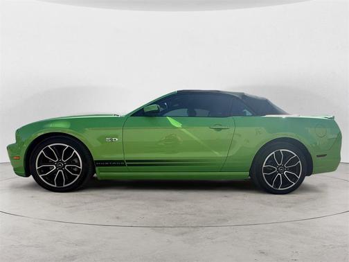2014 Ford Mustang GT Premium