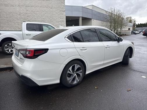 2022 Subaru Legacy Premium