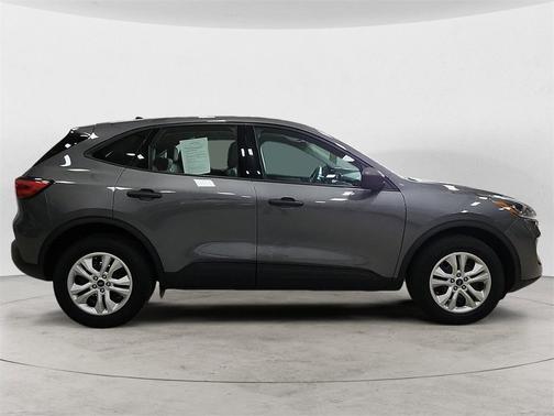 2022 Ford Escape S