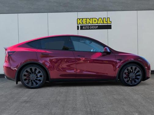 2024 Tesla Model Y Performance Dual Motor All-Wheel Drive