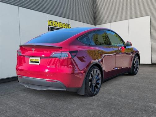 2024 Tesla Model Y Performance Dual Motor All-Wheel Drive