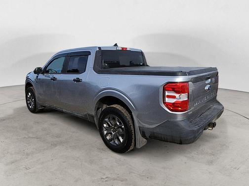 Iconic Silver Metallic 2023 Ford Maverick XLT