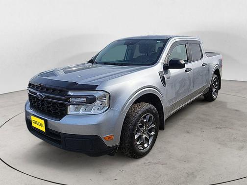 Iconic Silver Metallic 2023 Ford Maverick XLT