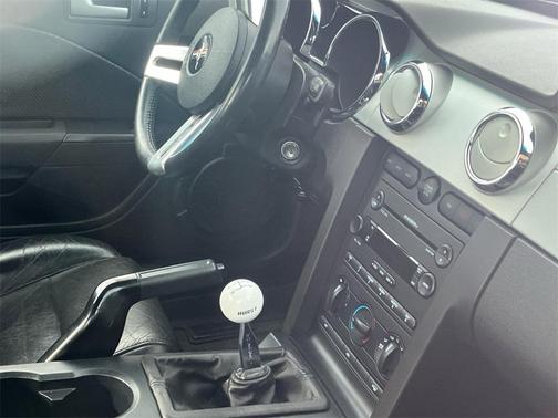 2006 Ford Mustang GT Premium