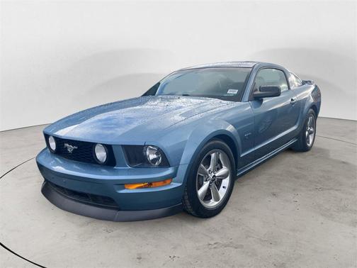 2006 Ford Mustang GT Premium