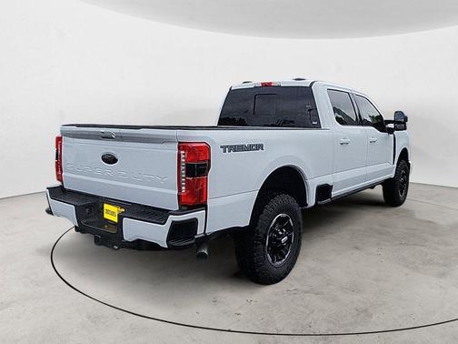 Oxford White 2026 Ford F-250 Lariat