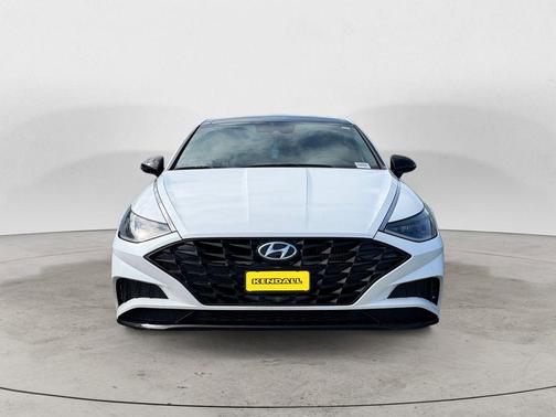 Quartz White 2022 Hyundai SONATA SEL Plus