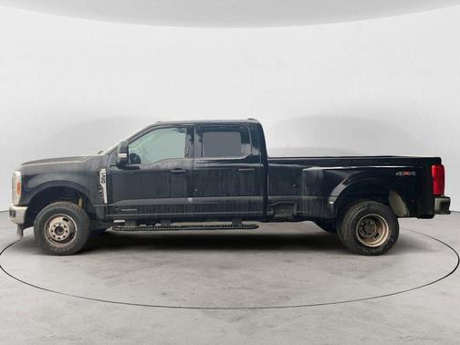 2024 Ford F-350 XLT