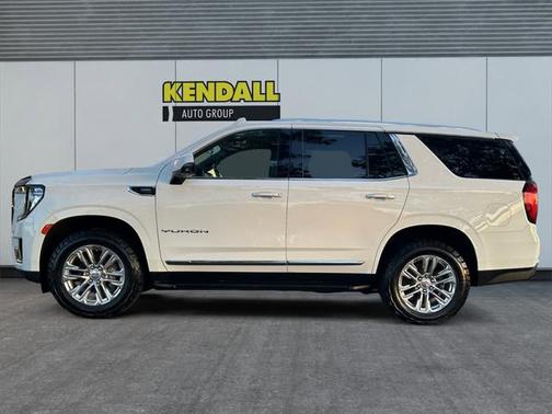2021 GMC Yukon SLT
