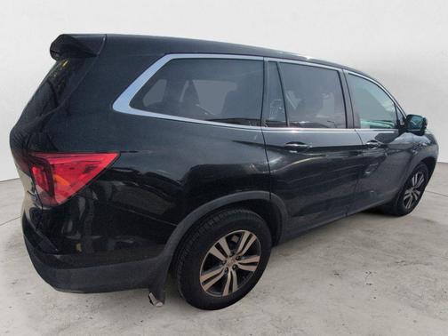Black 2017 Honda Pilot EX-L