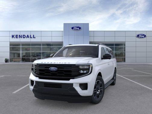 Star White Metallic Tri-Coat 2026 Ford Expedition Max Active 4x4