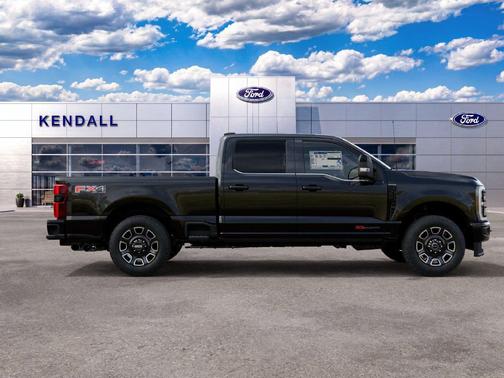 Agate Black Metallic 2027 Ford F-350 Platinum