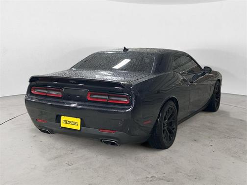 2015 Dodge Challenger SRT 392