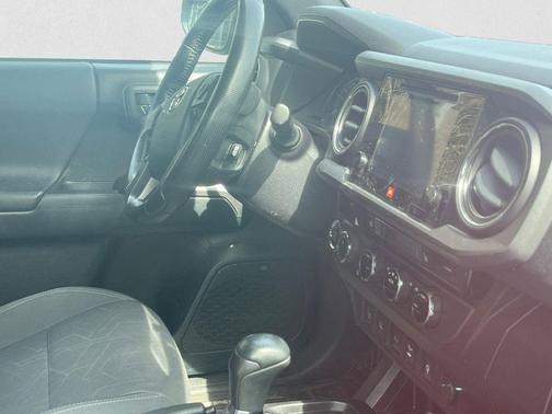 2016 Toyota Tacoma TRD Sport