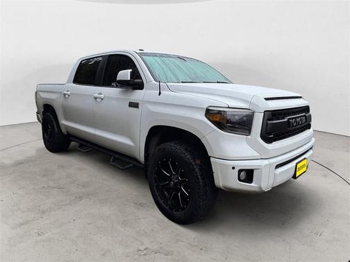 2017 Toyota Tundra Platinum