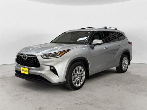 2022 Toyota Highlander Limited