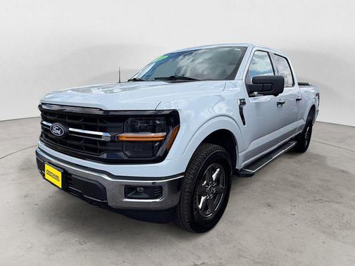 Oxford White 2024 Ford F-150 XLT