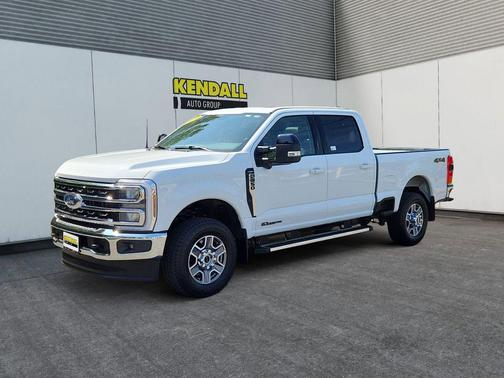 Oxford White 2024 Ford F-350 Lariat