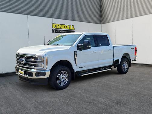 Oxford White 2024 Ford F-350 Lariat
