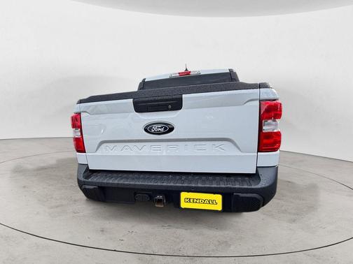 Oxford White 2025 Ford Maverick XL