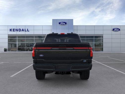 2025 Ford F-150 Lightning LARIAT