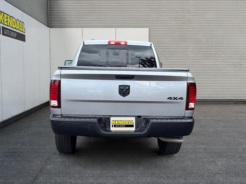 2022 RAM 1500 Classic Warlock Quad Cab 4x4 6'4' Box