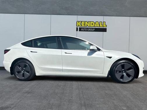 2023 Tesla Model 3 Standard Range