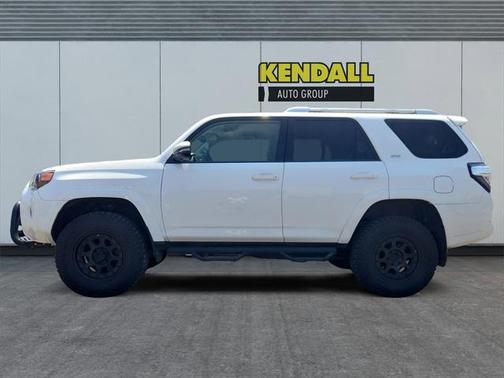 2017 Toyota 4Runner SR5 Premium